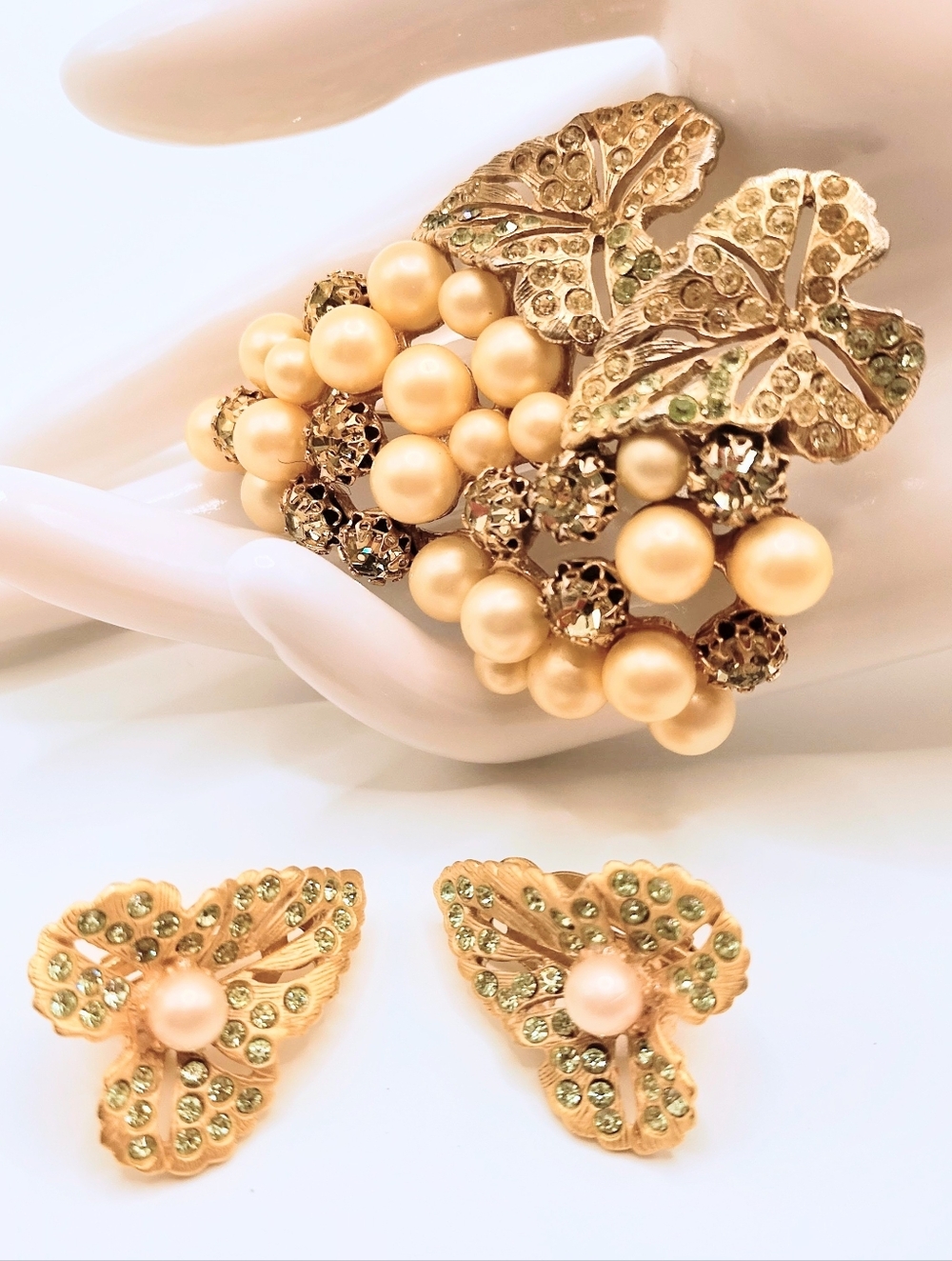 Vintage Schiaparelli Grape Pearl Brooch And Earrings Suite